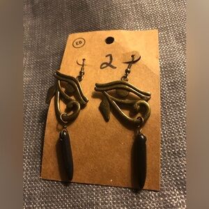 EARTHBOUND Egyptian Gold and Black Eye Earrings- 149A $9 or 🦋